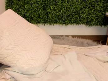 hotfallingdevil — Chaturbate recorded stream screenshot (30 Jan 2025)