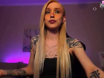 twiinkie_pie — Chaturbate recorded stream image, 17.01.2026 19:50