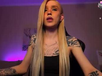 twiinkie_pie — Chaturbate recorded stream image, 17.01.2026 19:50