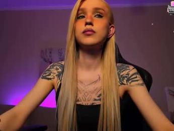 twiinkie_pie — Chaturbate recorded stream image, 17.01.2026 19:50