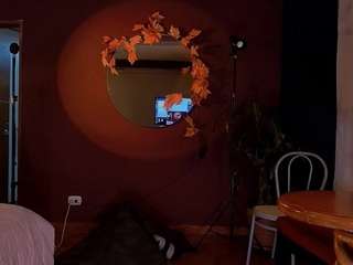 heidicox — Camsoda recorded stream image, 18.01.2026 01:50