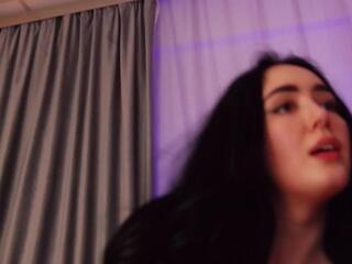 Zoe Niickels — Flirt4free recorded stream screenshot (18 Jan 2026)