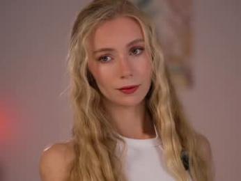 vika54784 — Chaturbate recorded stream image, 18.01.2026 06:30