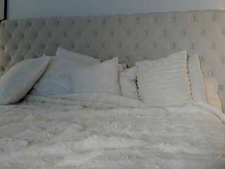 giannalove — Camsoda recorded stream image, 18.01.2026 06:30