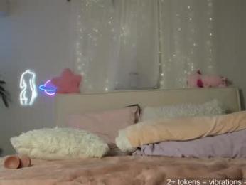 laurenxcros — Chaturbate recorded stream screenshot (18 Jan 2026)