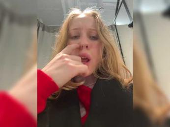 LiiBaby — Bongacams recorded stream image, 02.03.2025 13:40