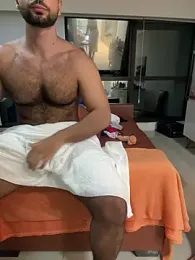 CasadoLutadorBigStuds — Stripchat recorded stream screenshot (19 Jan 2026)