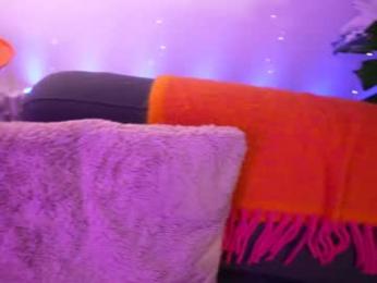 littlee33 — Chaturbate recorded stream image, 19.01.2026 21:20