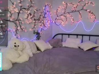 kris_mon — Chaturbate recorded stream screenshot (21 Jan 2026)