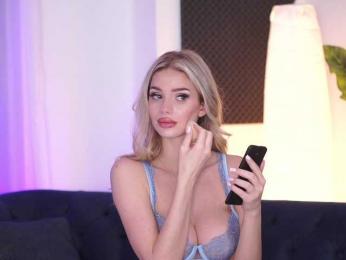 NicoleSarahX — Bongacams recorded stream image, 02.03.2025 20:10