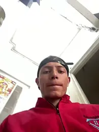 santiObrero — Stripchat recorded stream image, 22.01.2026 16:00