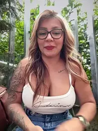 DIANITA_1988 — Stripchat recorded stream image, 22.01.2026 17:30