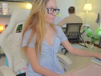 ellcrys — Chaturbate recorded stream image, 25.01.2026 02:20