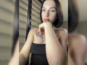 BabyDarii — Bongacams recorded stream screenshot (25 Jan 2026)