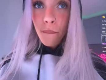 blush_mikki — Chaturbate recorded stream image, 03.03.2025 07:30