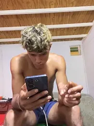 meliodas_23cm — Stripchat recorded stream image, 25.01.2026 18:30