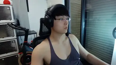 Tkcqcc — Stripchat recorded stream image, 26.01.2026 07:10