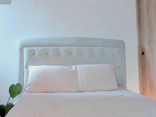 lauracriistina — Camsoda recorded stream screenshot (26 Jan 2026)