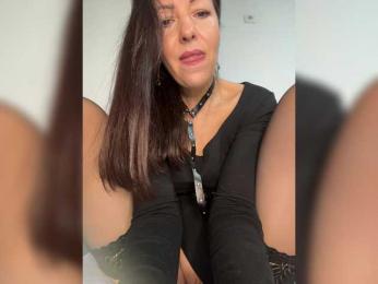 ElviraMilf — Bongacams recorded stream screenshot (26 Jan 2026)