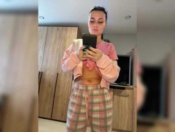 _Milashka_ — Bongacams recorded stream screenshot (27 Jan 2026)