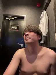 yuuki8910 — Stripchat recorded stream screenshot (27 Jan 2026)