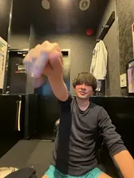 yuuki8910 — Stripchat recorded stream screenshot (27 Jan 2026)