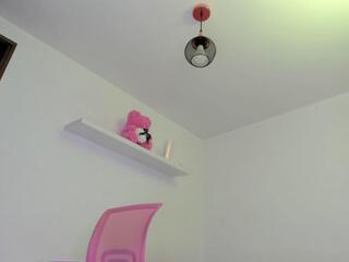 Alisson Mendez — Flirt4free recorded stream screenshot (27 Jan 2026)