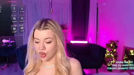 CutiePie69__ — Stripchat recorded stream screenshot (28 Jan 2026)