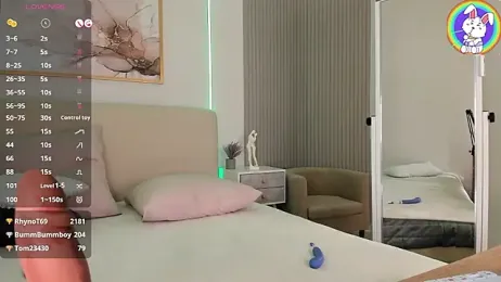 VirginChloe — Stripchat recorded stream screenshot (29 Jan 2026)