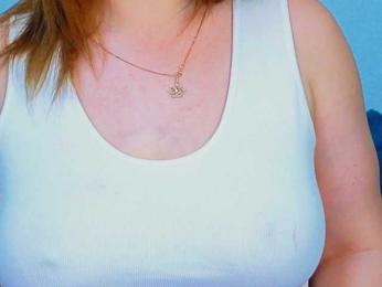 Katniss_K — Bongacams recorded stream image, 29.01.2026 06:20