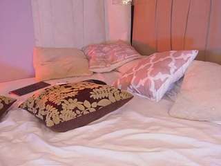 cataliinaevains — Camsoda recorded stream screenshot (02 Feb 2026)