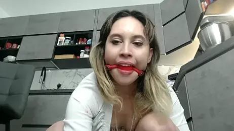 L_Sofia — Stripchat recorded stream screenshot (02 Feb 2026)