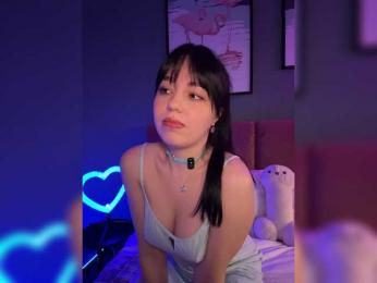Businka13 — Bongacams recorded stream image, 02.02.2026 17:50