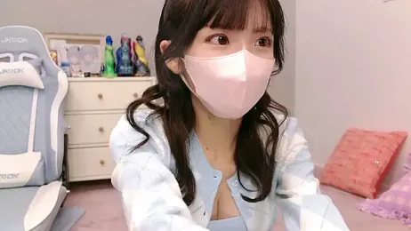 -minami- — Stripchat recorded stream screenshot (03 Feb 2026)