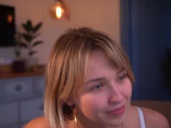 ms_dira — Chaturbate recorded stream image, 03.02.2026 13:20