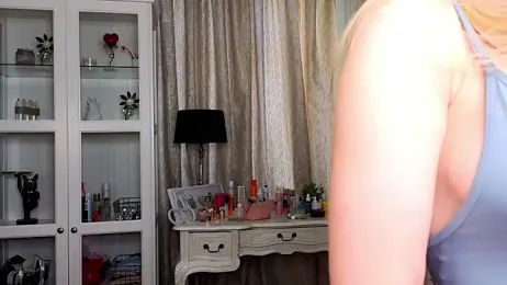 AnneFoxy — Stripchat recorded stream screenshot (04 Feb 2026)