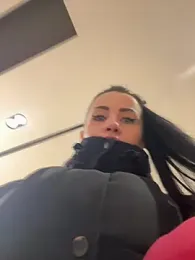 CrazzyChicks — Stripchat recorded stream screenshot (05 Feb 2026)