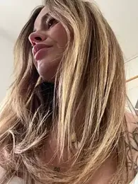 Etwas_neugierig — Stripchat recorded stream screenshot (04 Mar 2025)