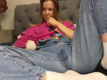 -Sexy_Hot_Angel- — Bongacams recorded stream screenshot (05 Feb 2026)