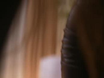 dovia — Chaturbate recorded stream screenshot (06 Feb 2026)