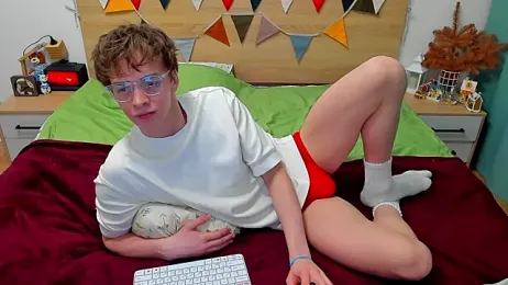 Fandi_777 — Stripchat recorded stream image, 06.02.2026 16:20