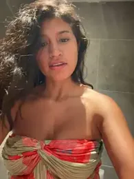 sexi_noemi — Stripchat recorded stream image, 06.02.2026 17:00