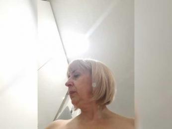 mery8poppins — Bongacams recorded stream screenshot (07 Feb 2026)