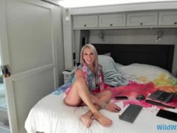 wildwifebarbie — Chaturbate recorded stream screenshot (07 Feb 2026)