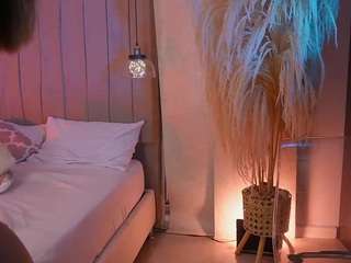 cataliinaevains — Camsoda recorded stream screenshot (08 Feb 2026)