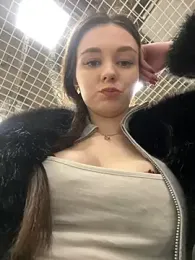 Ttixmila — Stripchat recorded stream screenshot (08 Feb 2026)