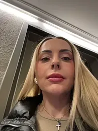 EmaSalis — Stripchat recorded stream screenshot (08 Feb 2026)