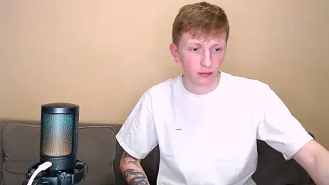 juliaanddima — Stripchat recorded stream screenshot (08 Feb 2026)