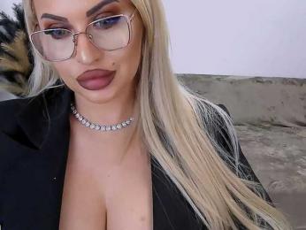 lovelyblondyx — Bongacams recorded stream screenshot (08 Feb 2026)