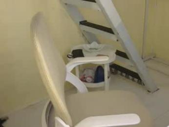 averageuncut1 — Chaturbate recorded stream screenshot (09 Feb 2026)